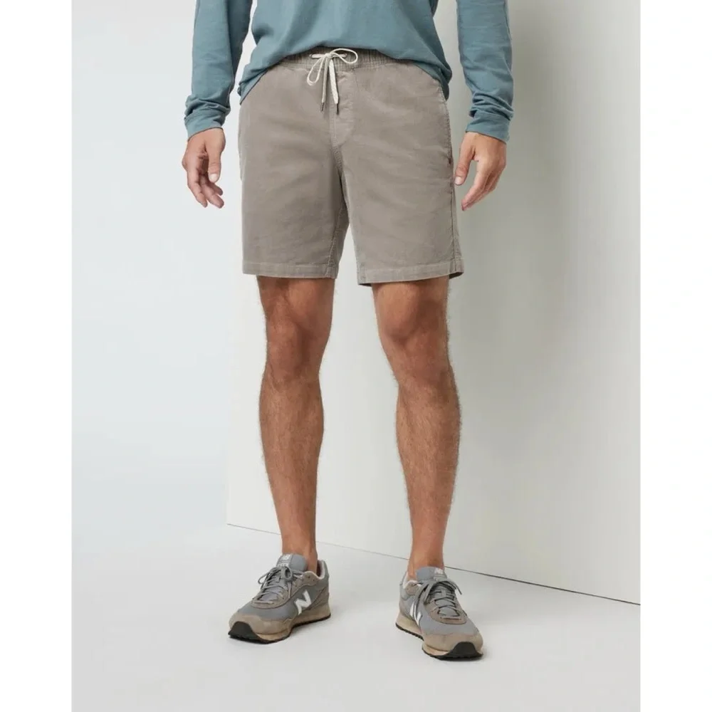 Vuori Men's Optimist Drawstring Shorts
